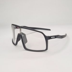 عینک دوچرخه سواری اوکلی فتوکرومیک مدل ساترو پکینک کامل